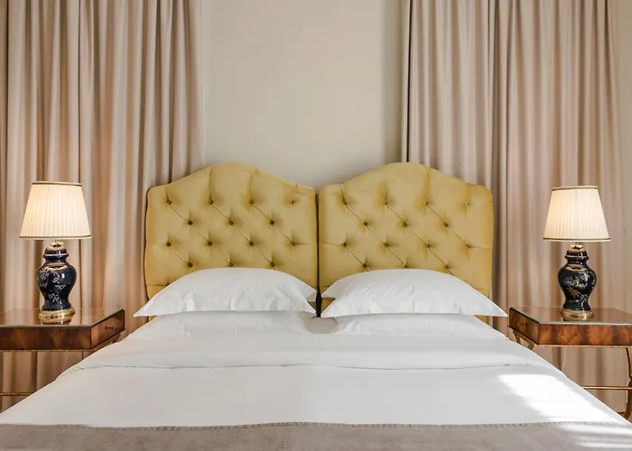 Noble Suites
